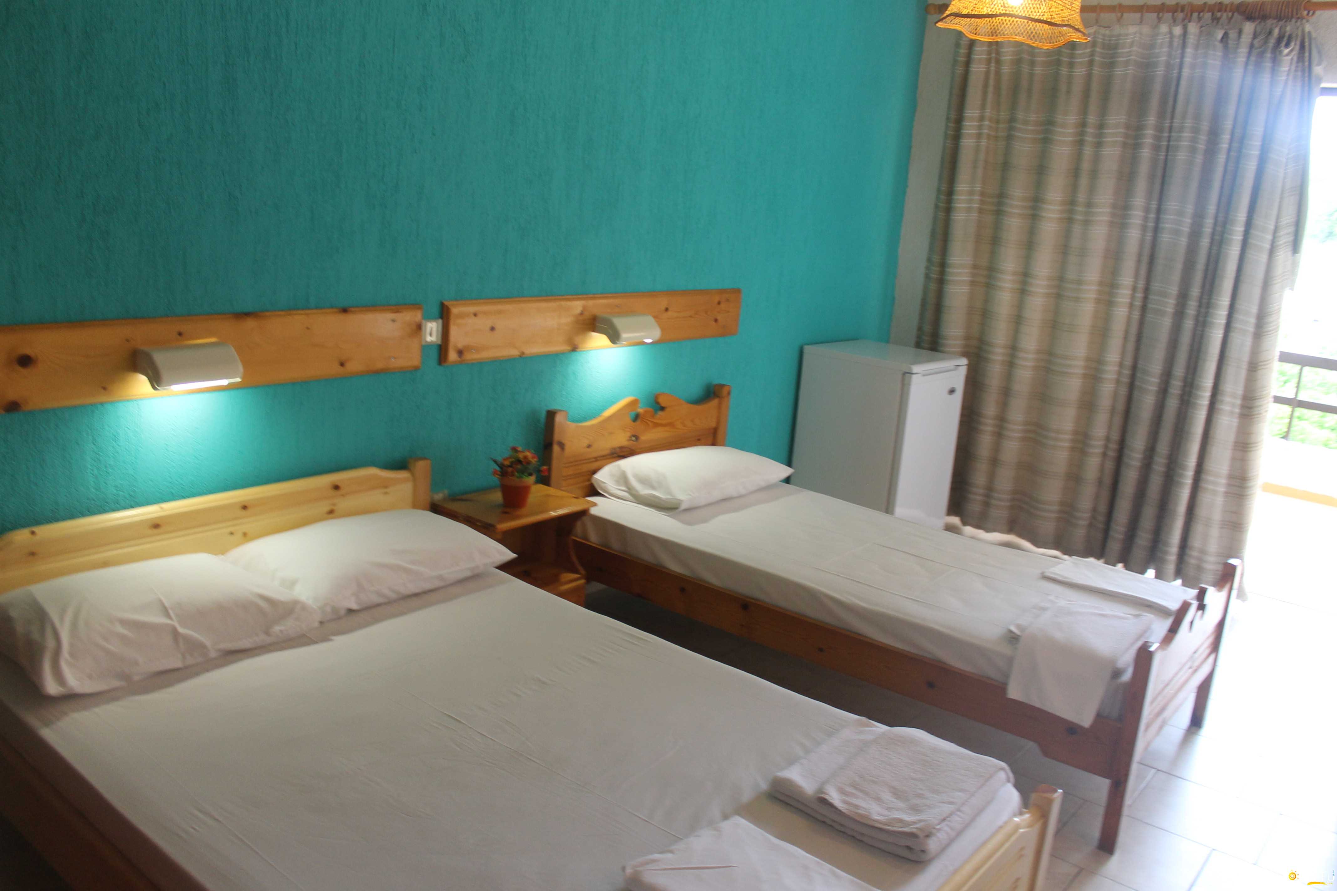 Hotel Le Mirage - Οικογενειακό Δωμάτιο με Βεράντα